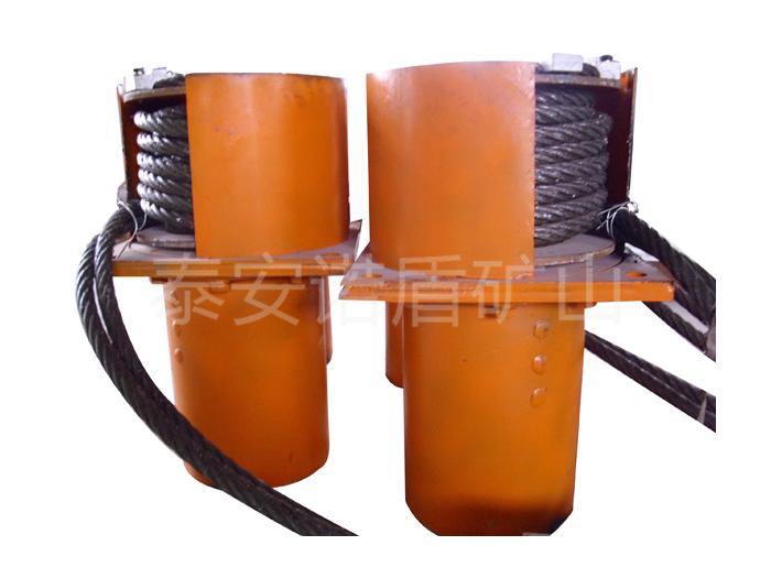 航空舰载式吸能器